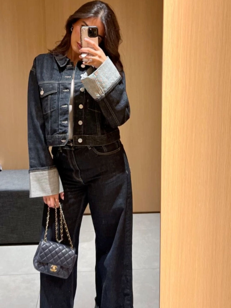 Clara – Ansamblu Denim cu Jachetă Trucker & Jeans Taliei Înalte