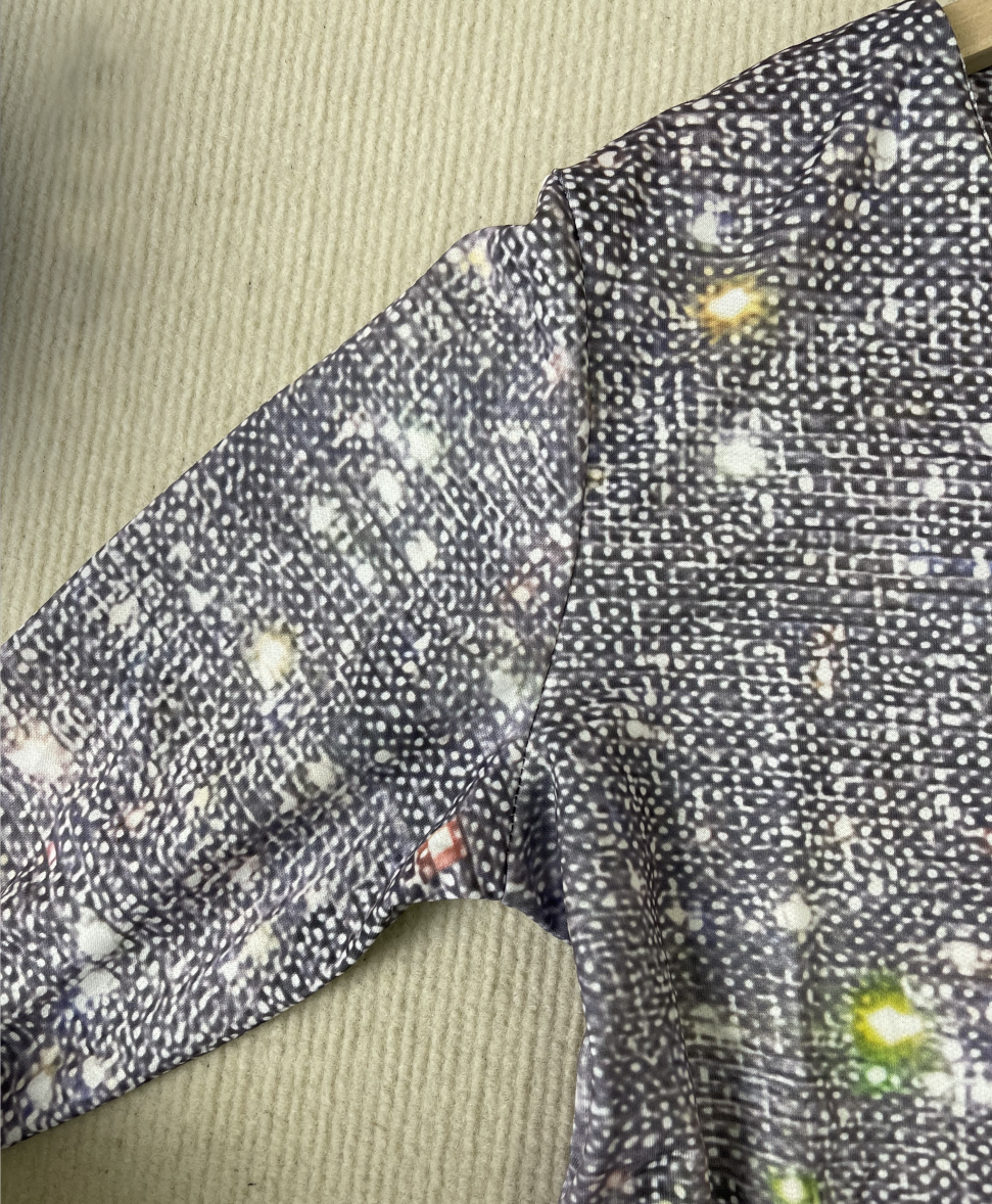 Elaina – Bluza sclipitoare cu mâneci lungi