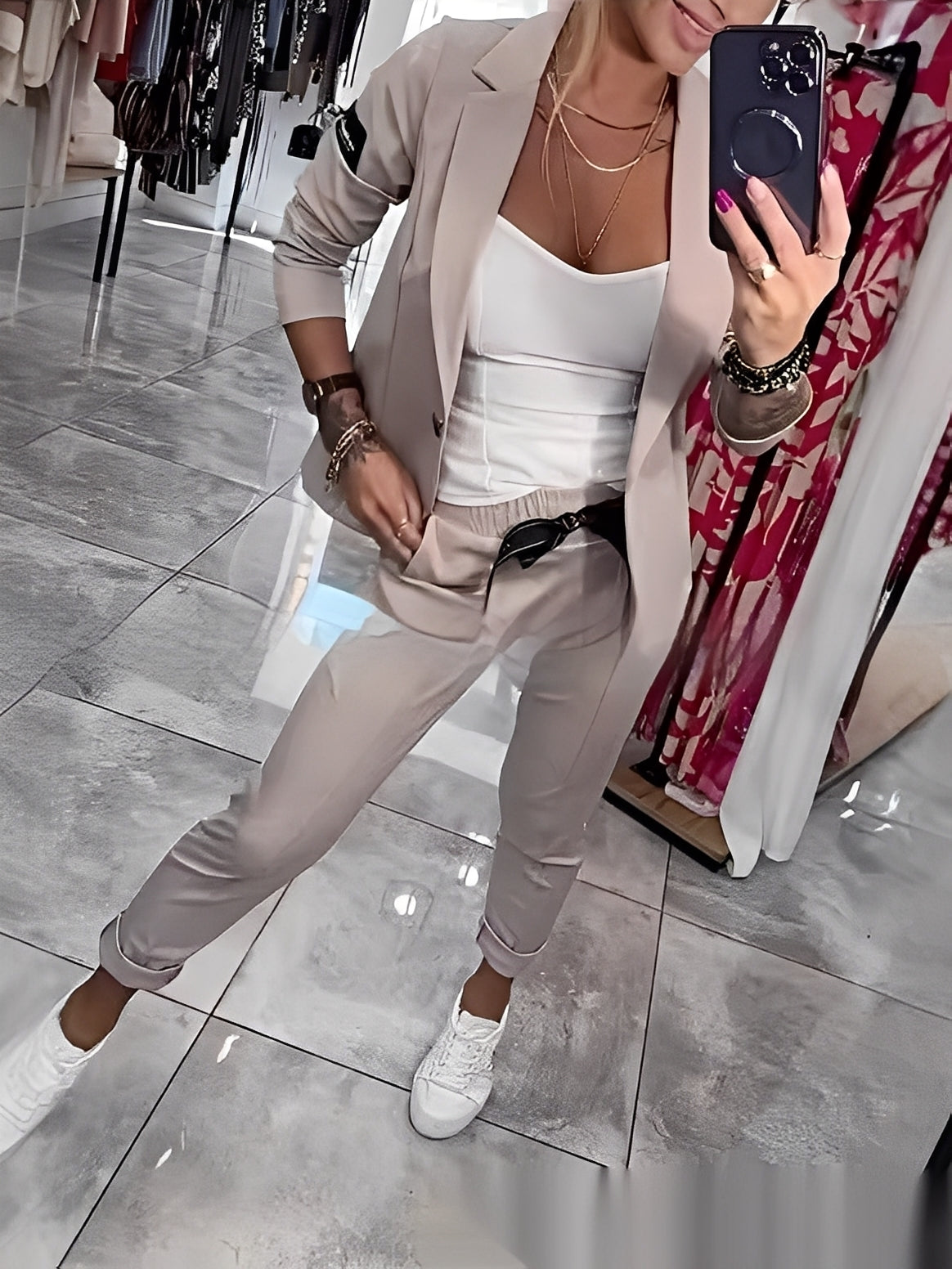 Kassandra - Set elegant de costum lejer pentru femei