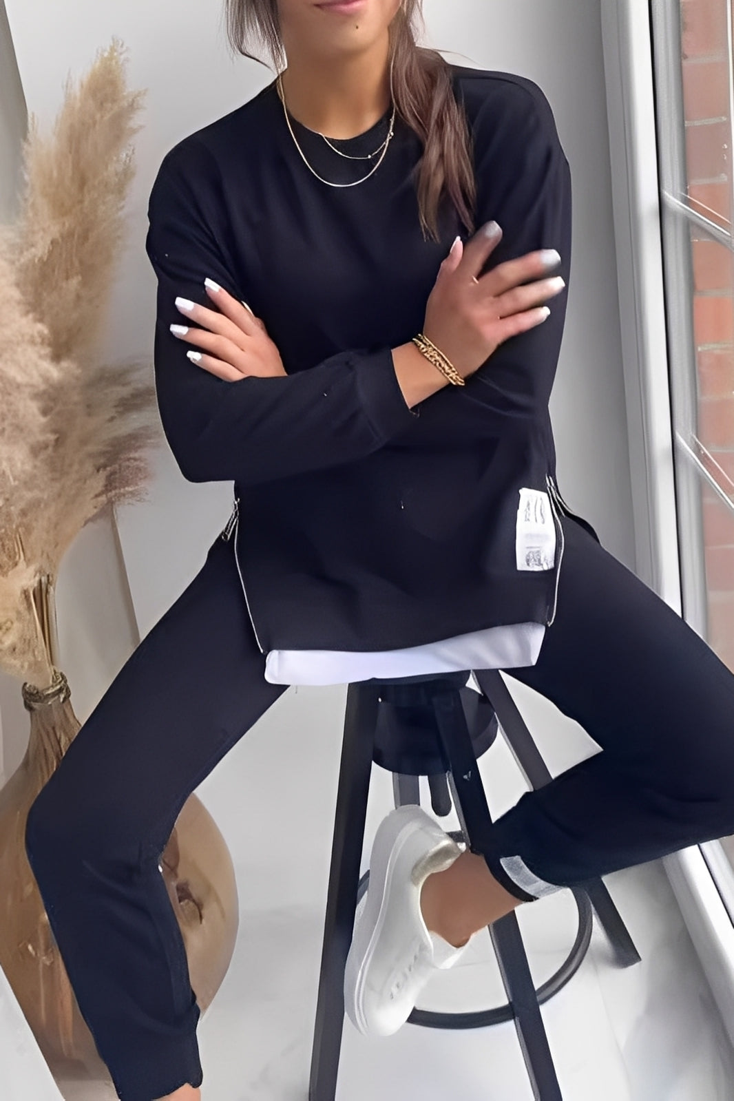 Kristine - Set de trening cu bluză și pantaloni pentru femei