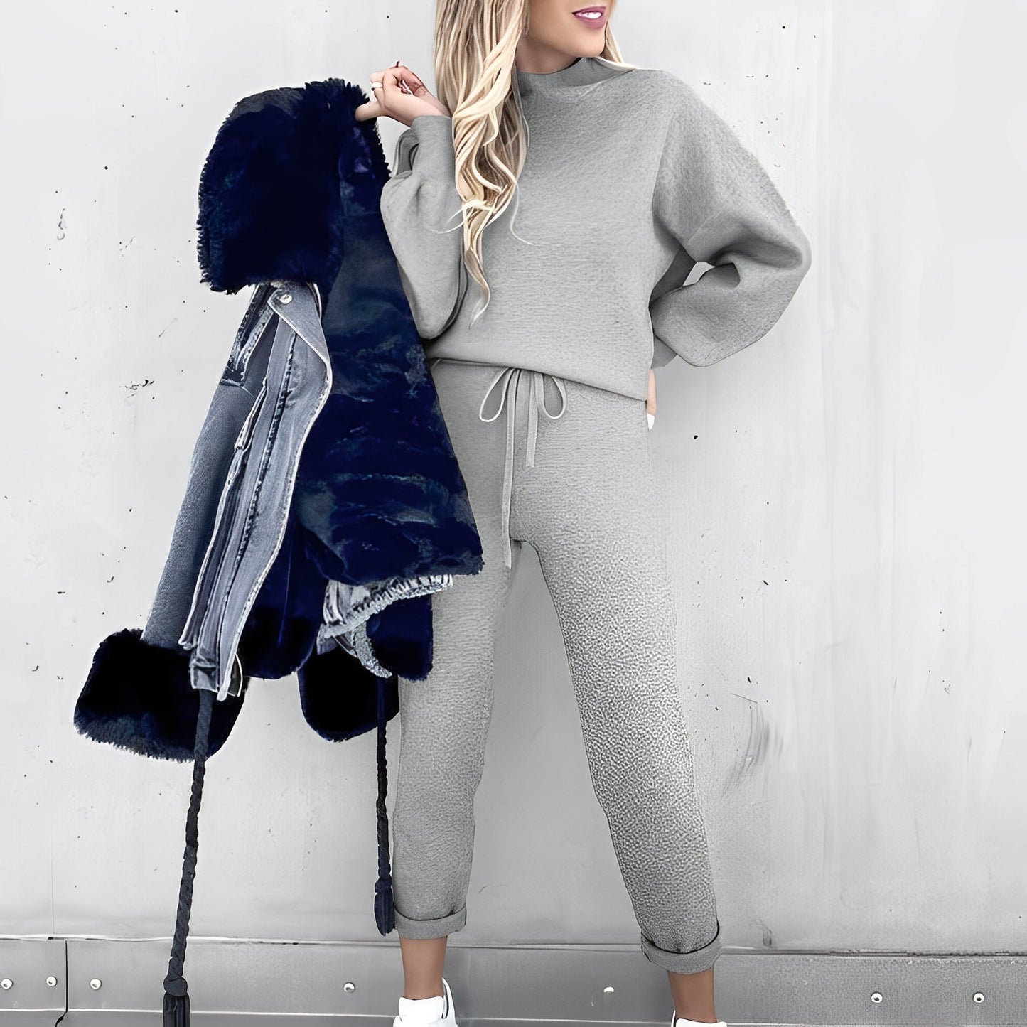 Hilda – Pulover și Pantaloni Set