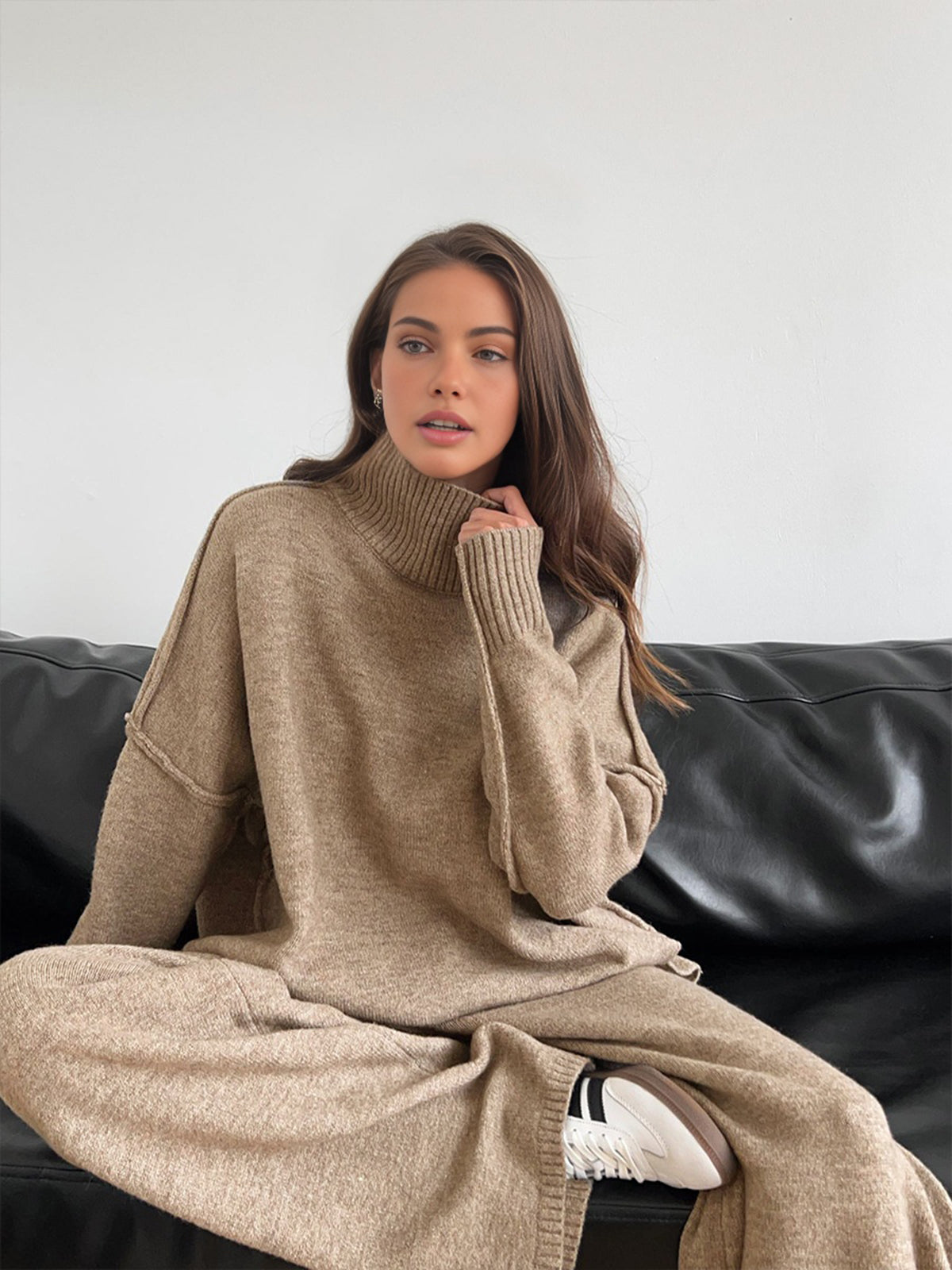 Amara – Set cu guler rol