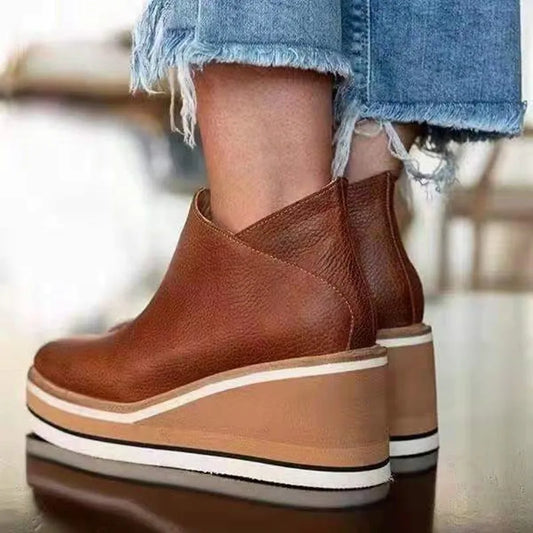 Ariela – Stiefelețe elegante pentru orice moment