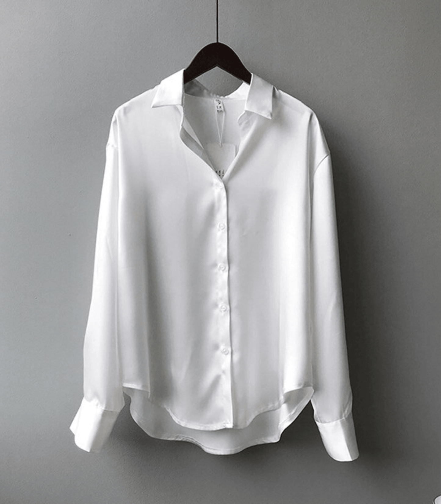 Magnolia – Bluza satinată cu nasturi
