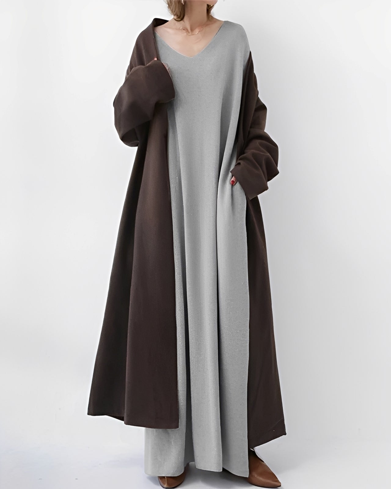 Eliana – Rochie Lungă cu Mâneci Lungi