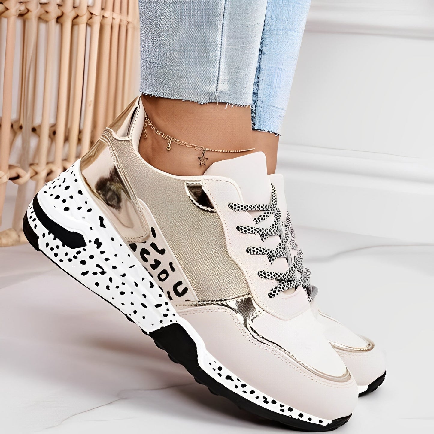 Penelope - Pantofi sport confortabili cu toc pentru femei