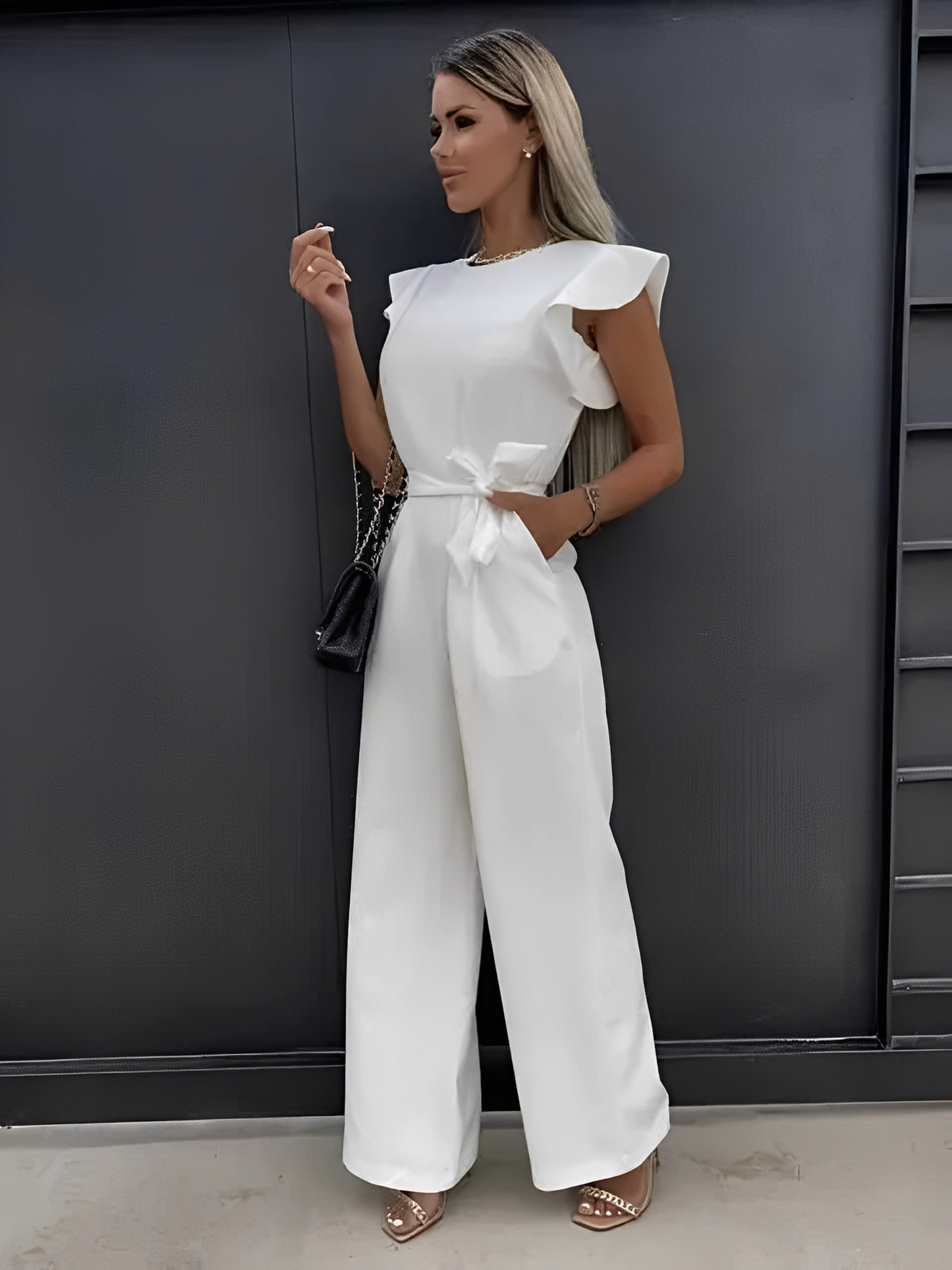 Nina – Salopetă cu mâneci volan