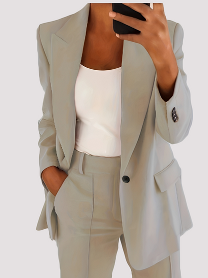 Laura - Costume elegante din două piese pentru femei