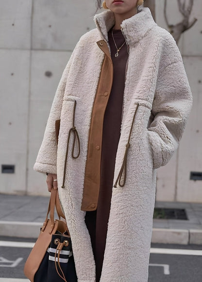 Noelene - Haină călduroasă și lejeră din lână pentru femei