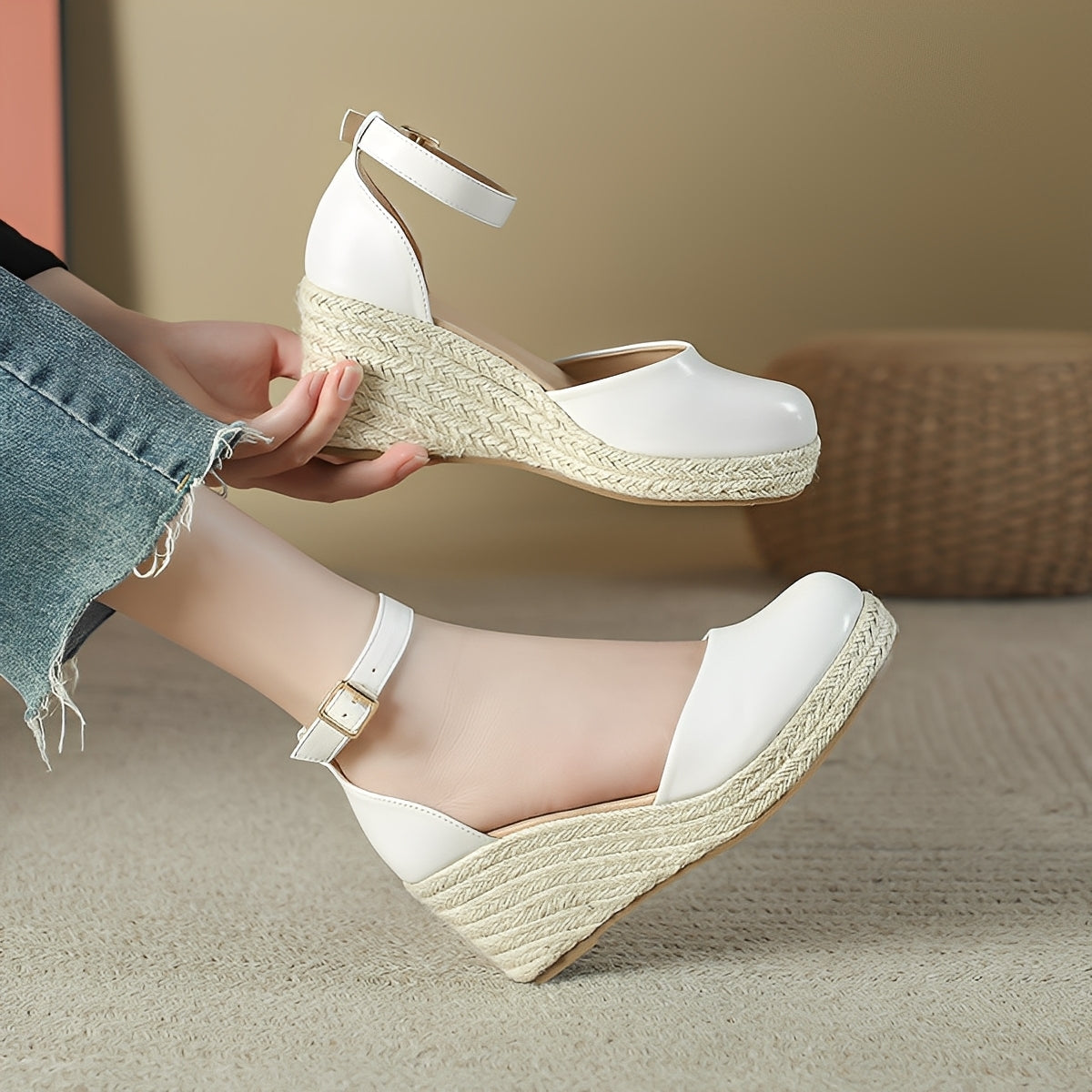 Yasmine - Platforme la modă pentru femei