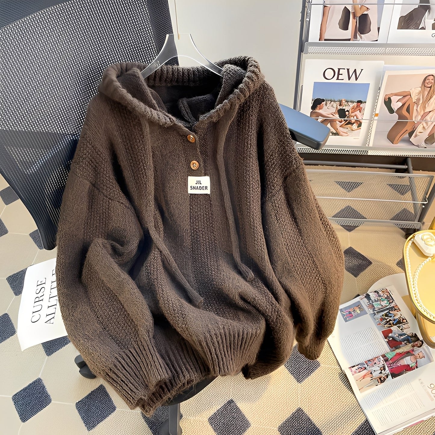 Haylee - Pulover lejer cu glugă și nasturi pentru femei