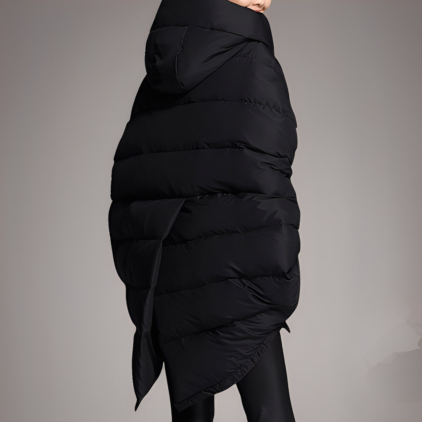 Madeline - Jachetă stilată cu glugă pentru femei