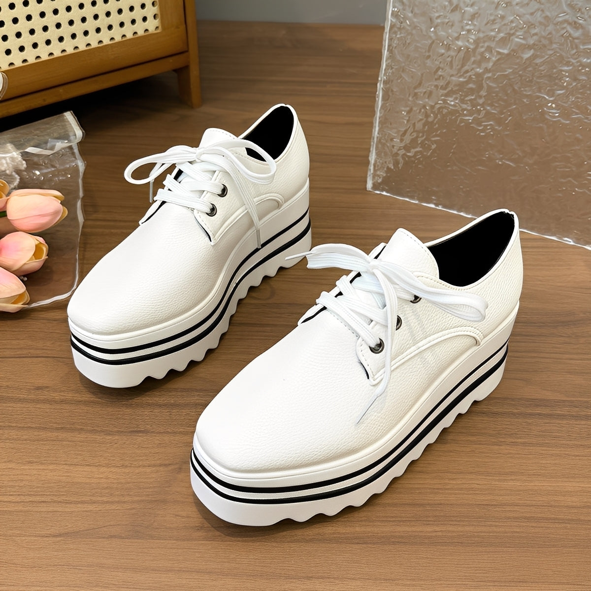 Joanne - Adidași la modă cu platformă și talpă groasă pentru femei