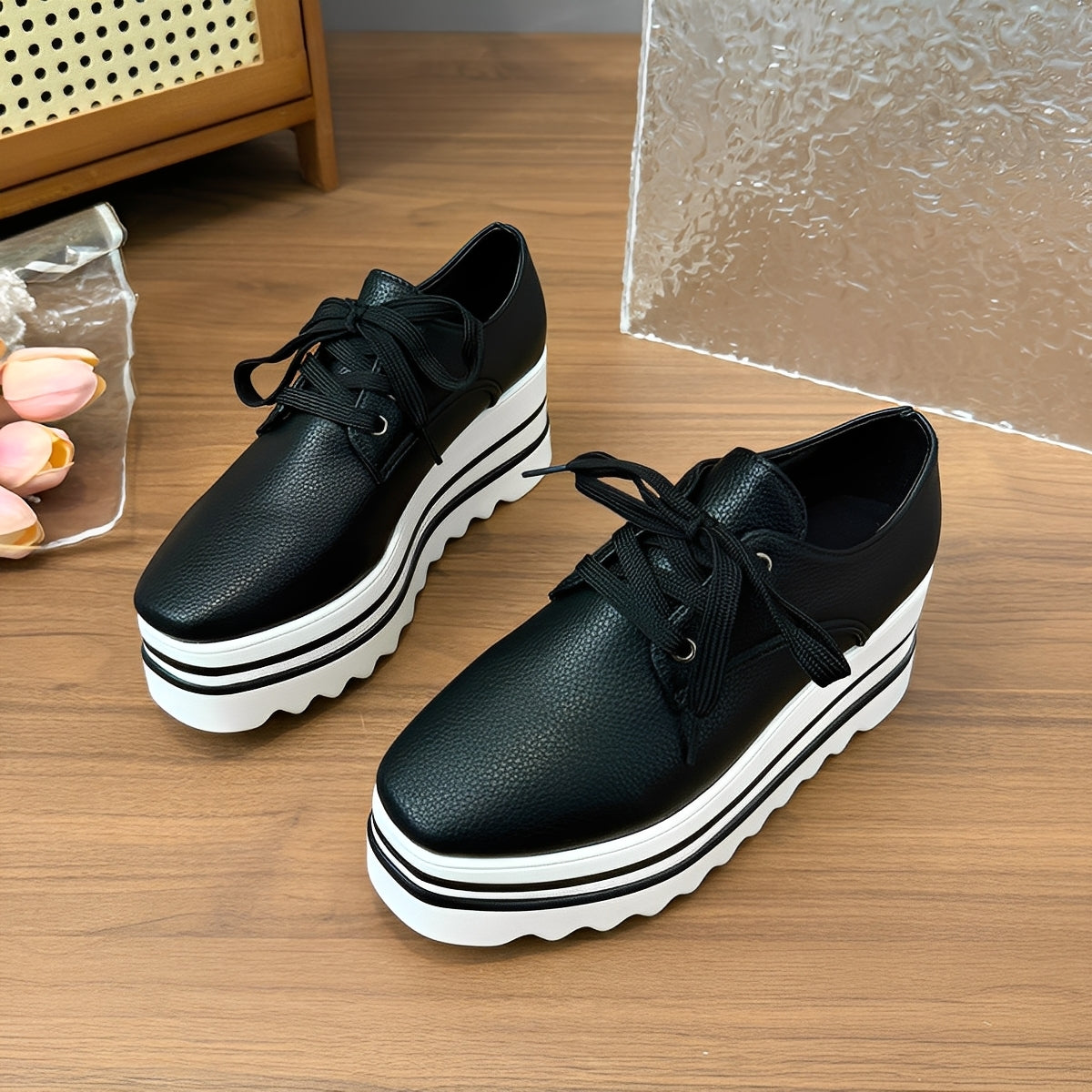 Joanne - Adidași la modă cu platformă și talpă groasă pentru femei