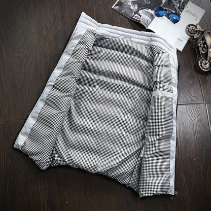 Vesta impermeabilă și căptușită pentru bărbați - Practică și elegantă în același timp