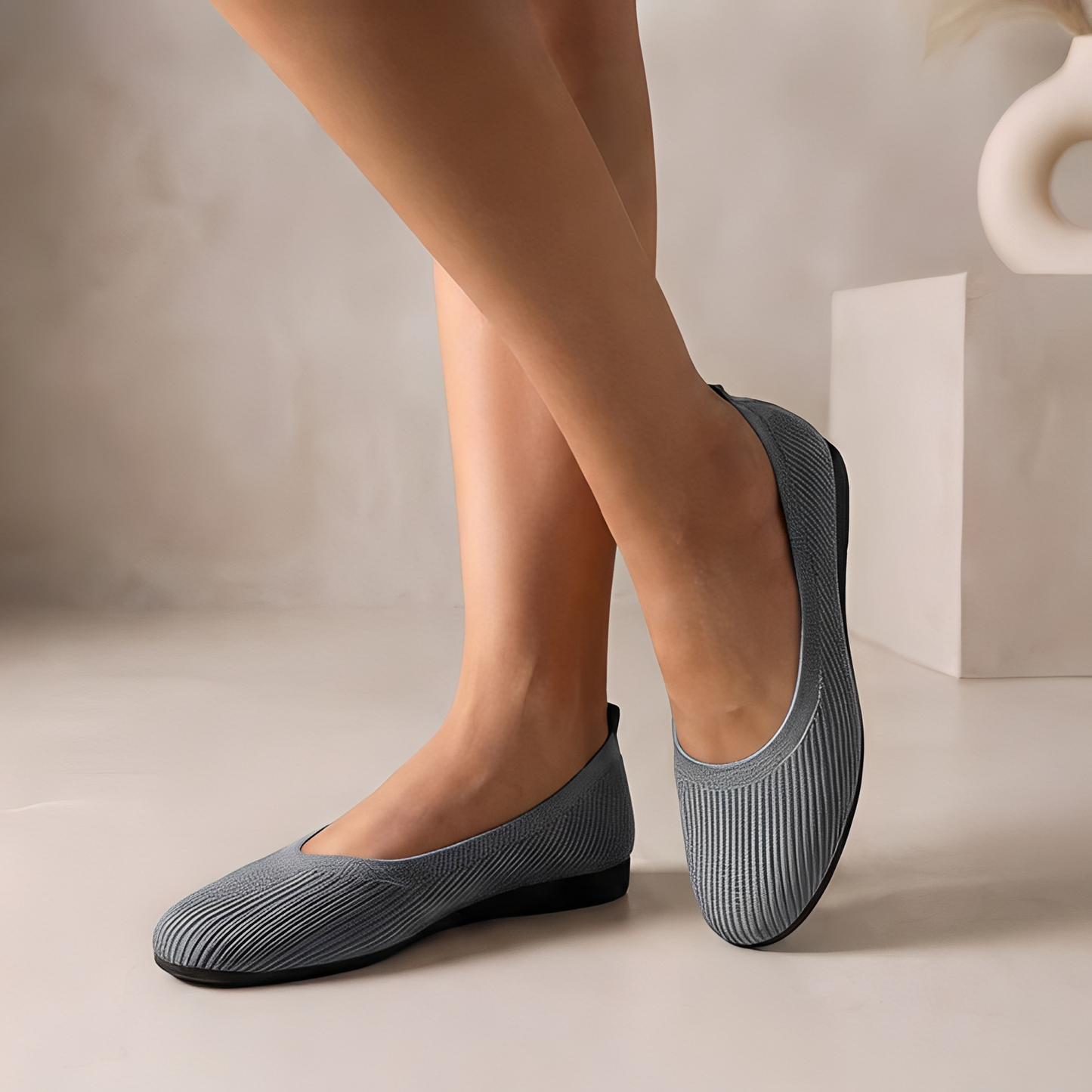 Jessy - Pantofi eleganți cu vârf rotund pentru femei