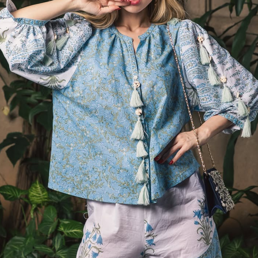 Bluză Boho cu Ciucuri și Imprimeu