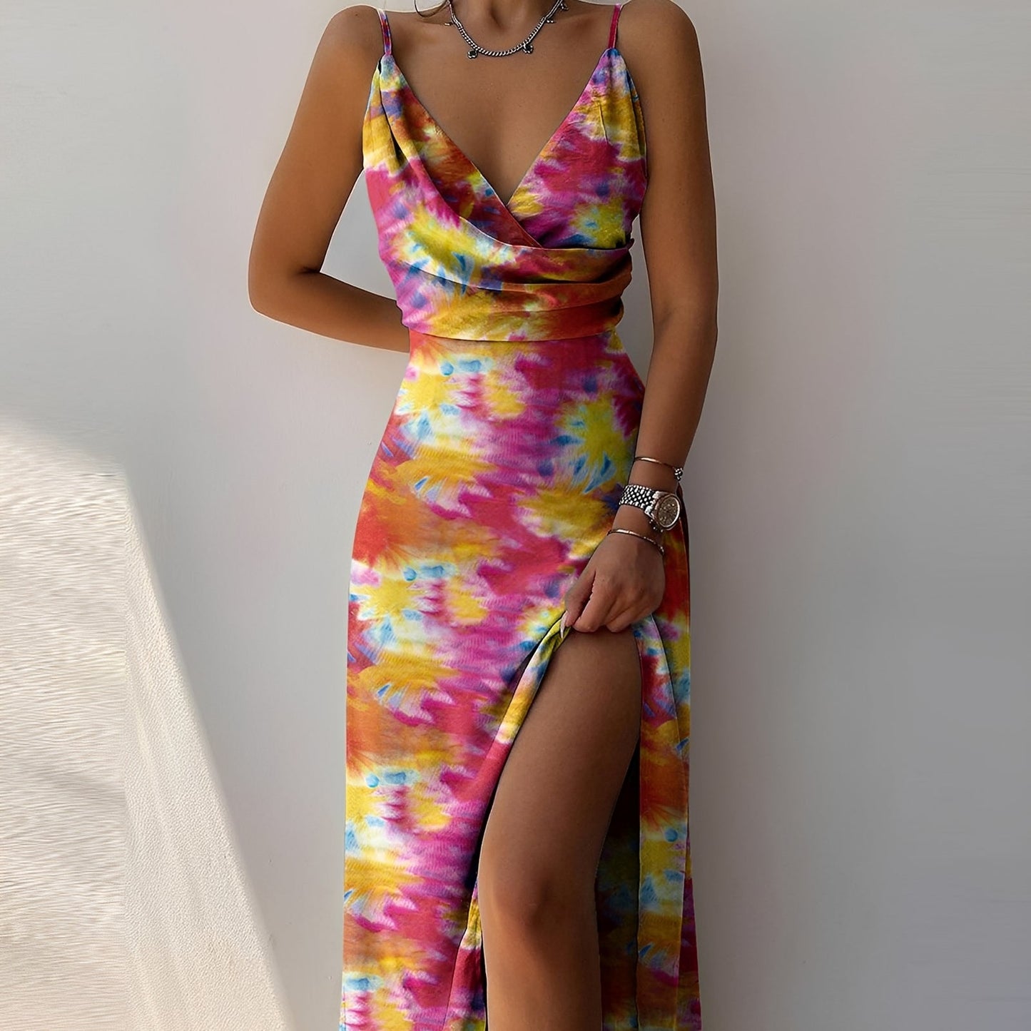 Angela - Rochie sofisticată cu bretele și deschidere pentru femei