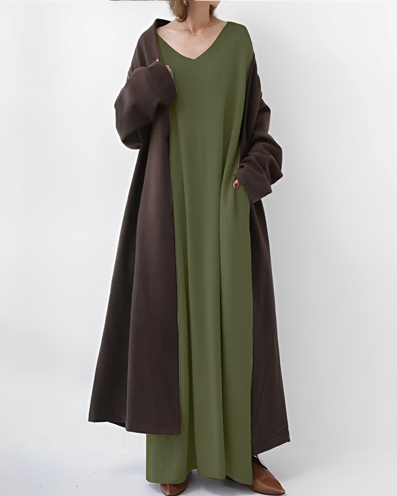 Eliana – Rochie Lungă cu Mâneci Lungi