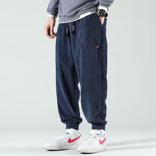 Lars – Pantaloni Corduroy în Stil Vintage