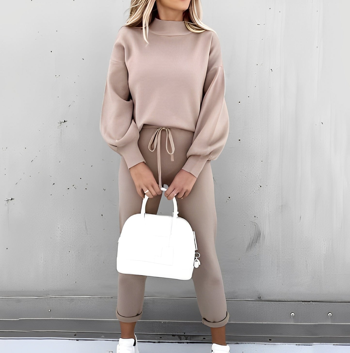Hilda – Pulover și Pantaloni Set